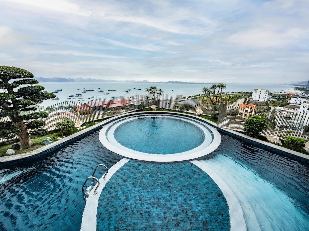 Radisson Blu Hotel 44/50