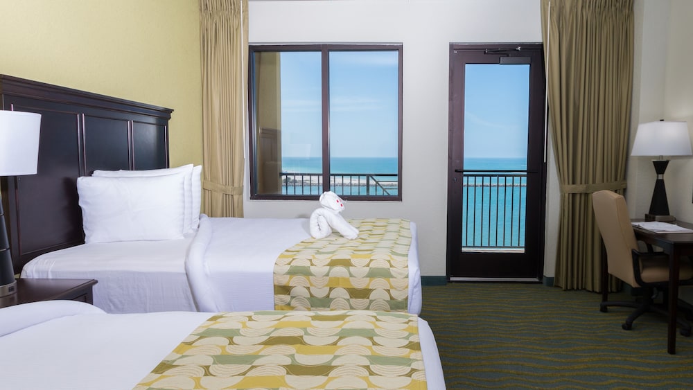 Edge Hotel Clearwater Beach 26/66