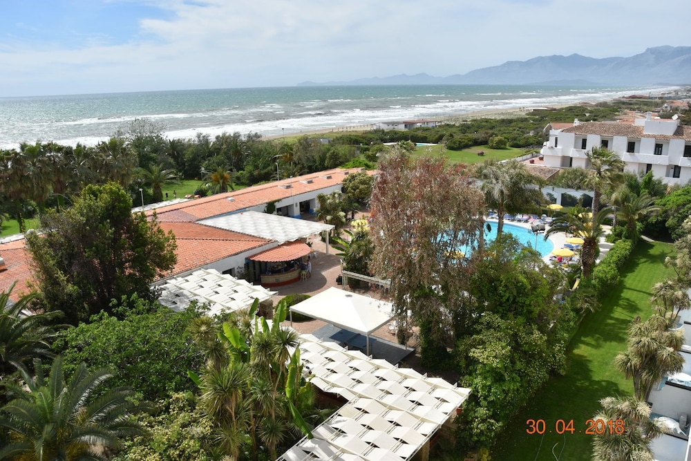 Marina Club 47/50