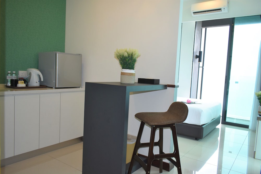 D Wharf Hotel And Serviced Residence 52/71