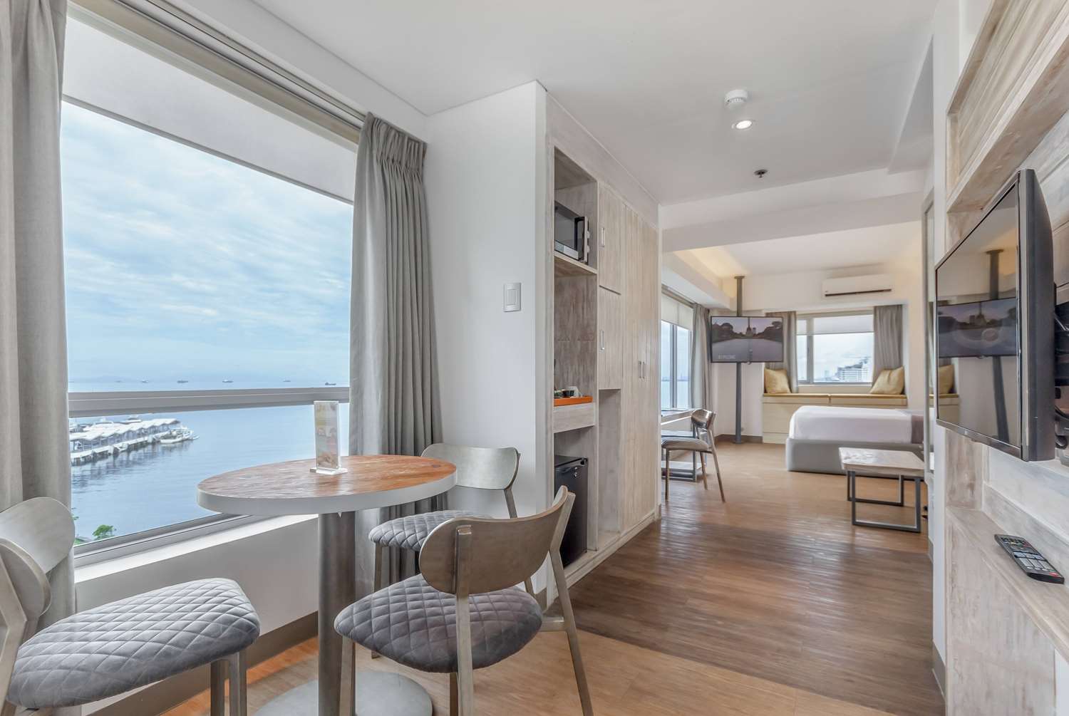 TRYP by Wyndham Mall of Asia Manila 9/10