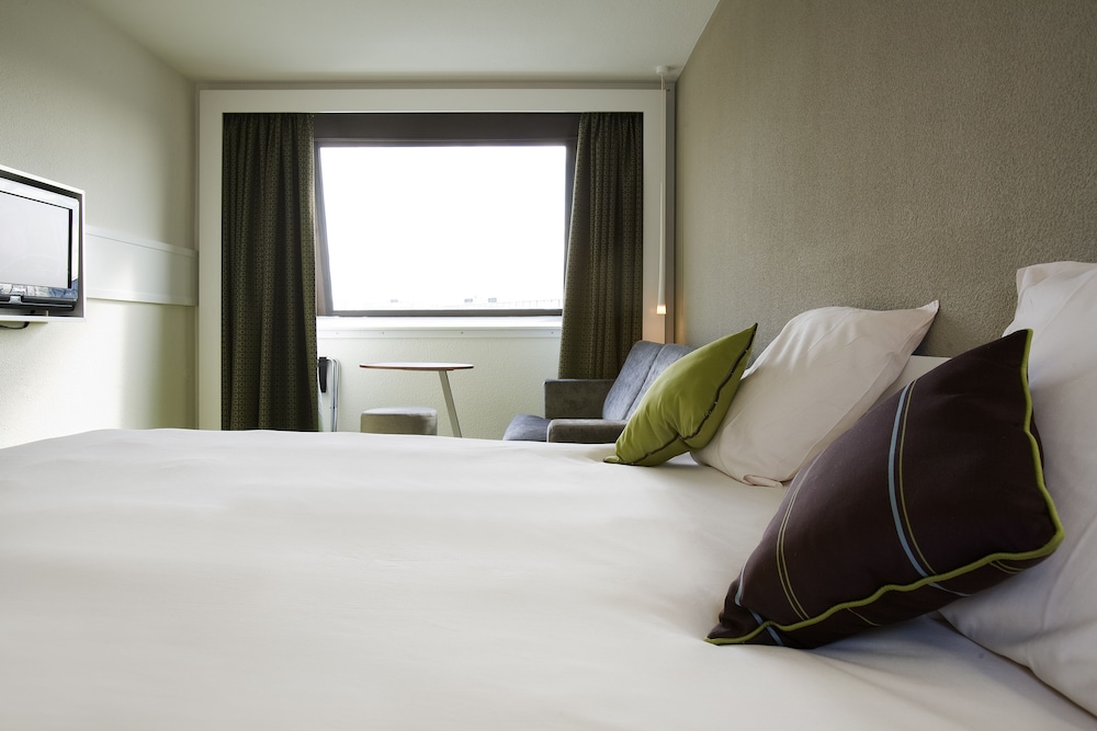 IBIS STYLES BORDEAUX AEROPORT 23/68