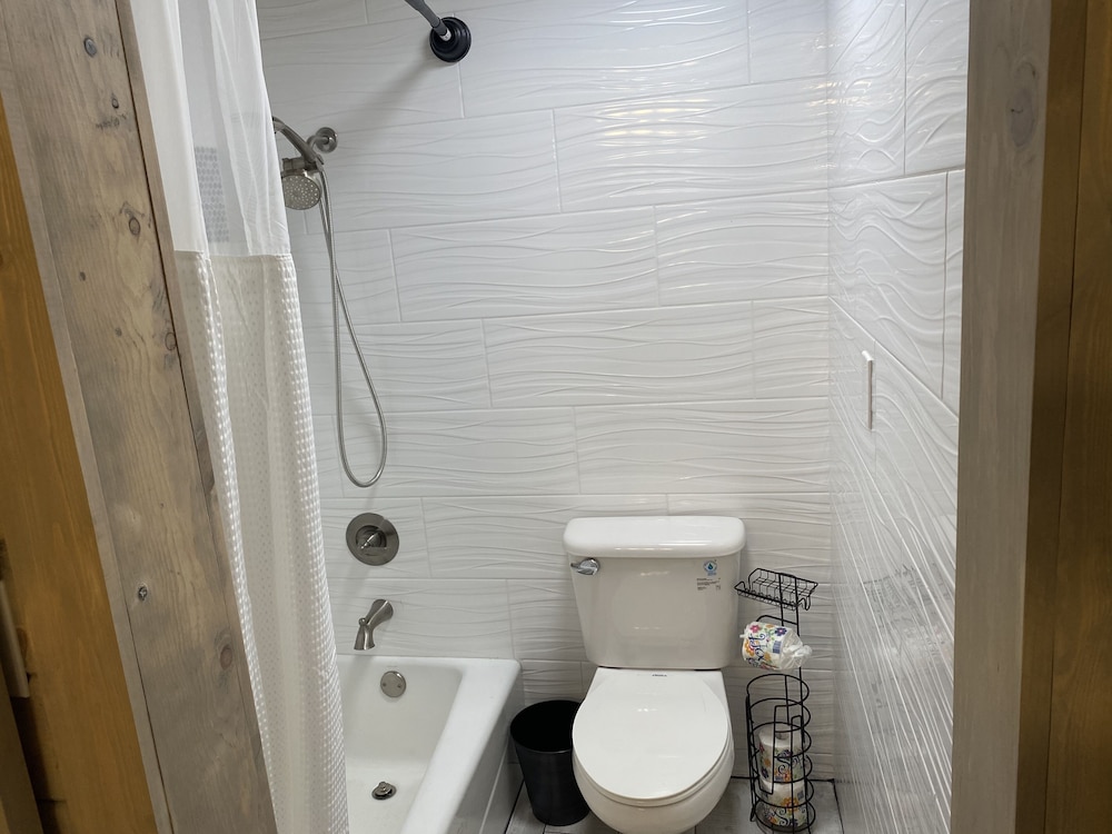 غرفة قياسية بسريرين مزدوجين، Gulf Coast Inn 6/10