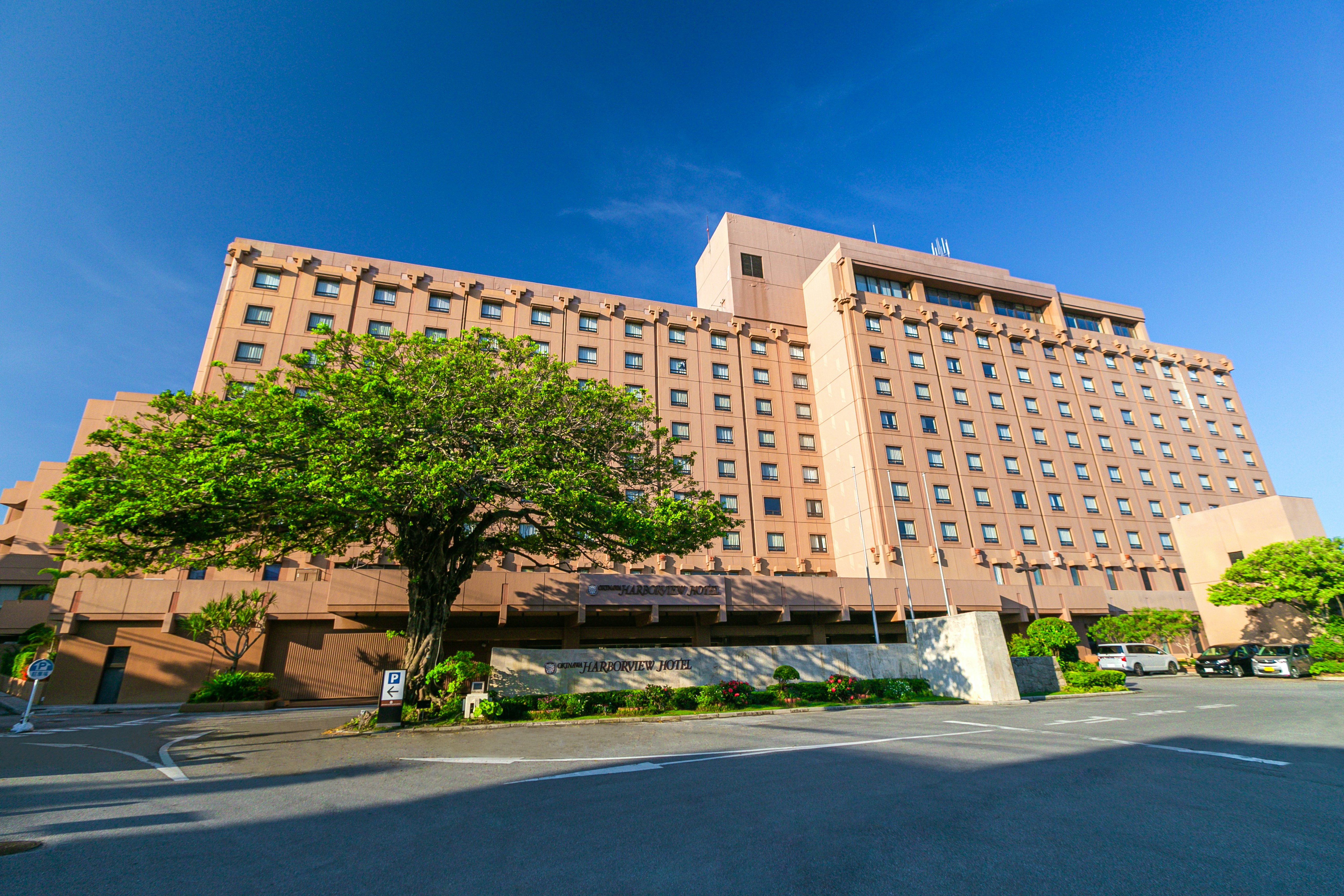 Okinawa Harborview Hotel 2/81
