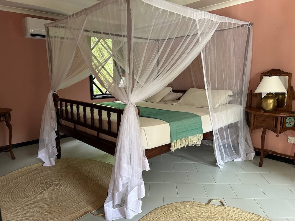 Jungle Paradise Beach Resort & Spa Mbweni Ruins 8/50