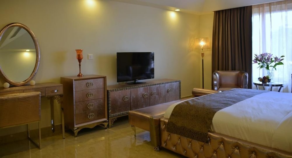 Orabella Villas & Suites 20/43