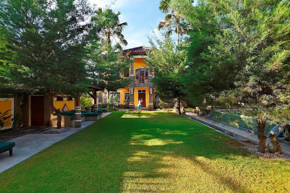 Apel Villa Sanur 3/54