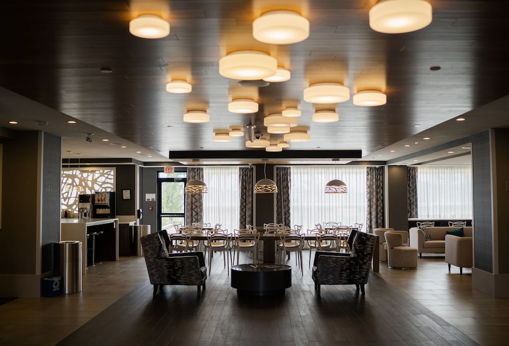 Best Western Plus Airdrie Gateway 36/50