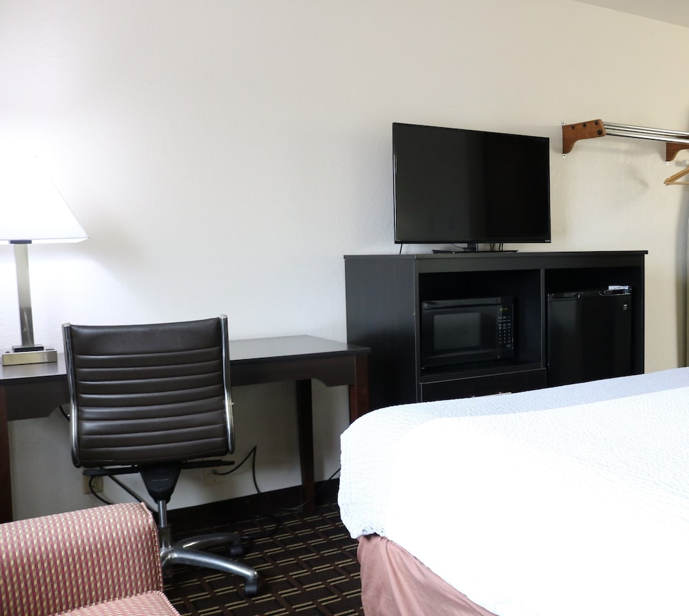 Super 8 By Wyndham La Crosse 20/45