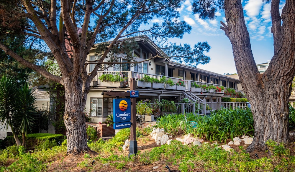 Comfort Inn Carmel By The Sea 49/62