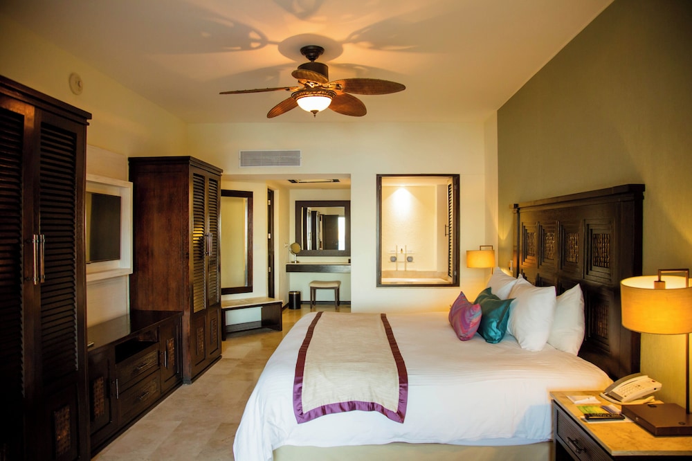 1 Bedroom, Garden, Suite, King Bed, Sofa