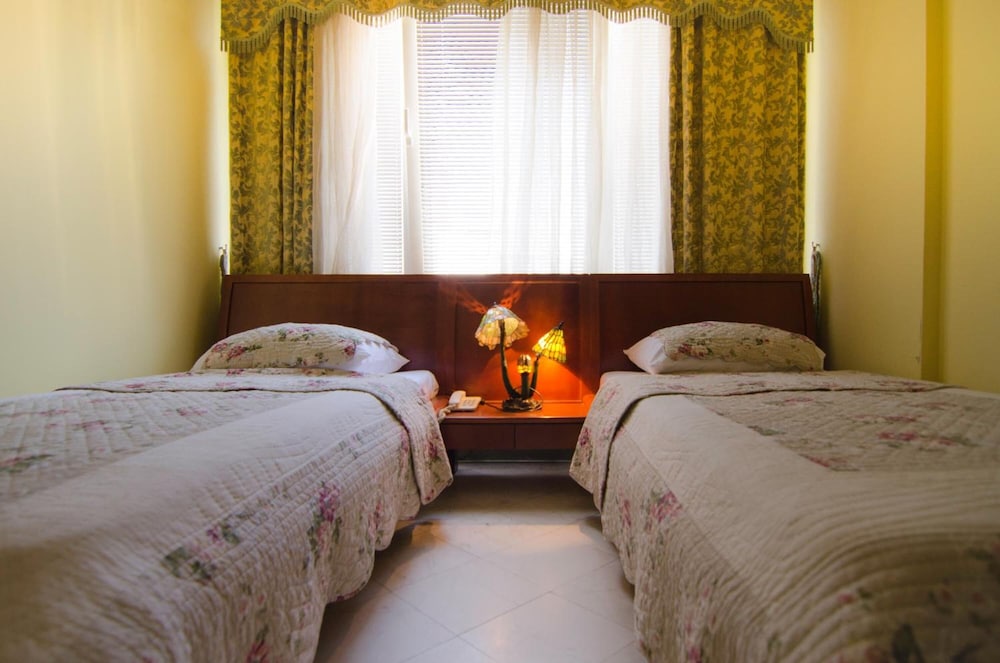 Hotel Bojatours 16/54