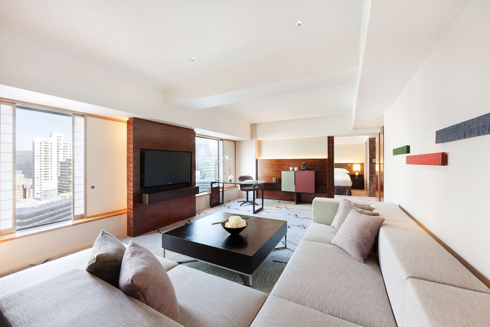 Hilton Tokyo 44/78