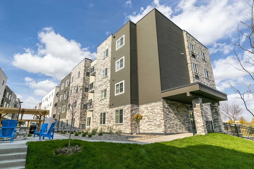 WaterWalk Extended Stay by Wyndham Minneapolis - Plymouth 4/62