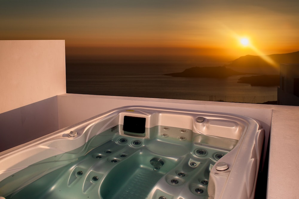 May Seven Suites - Adults Only 22/50