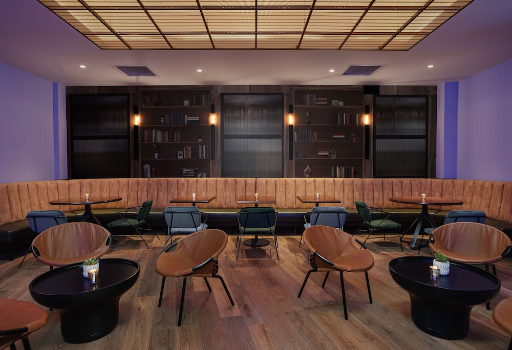 The Beeman Hotel 58/67