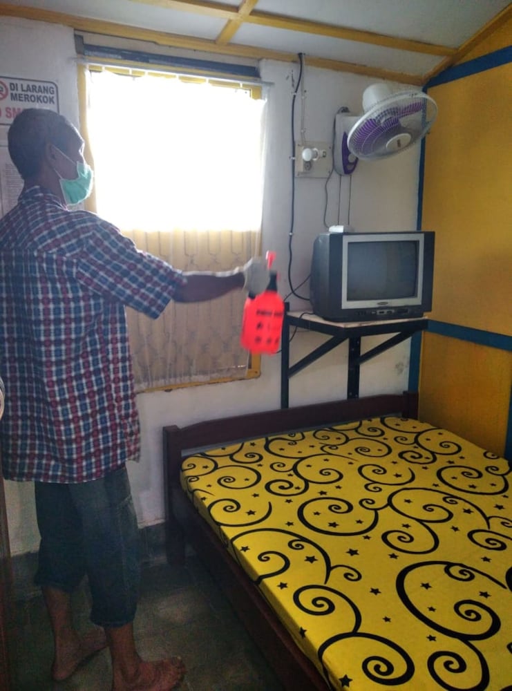 Homestay Ndalem Soewondo by ZUZU 17/22