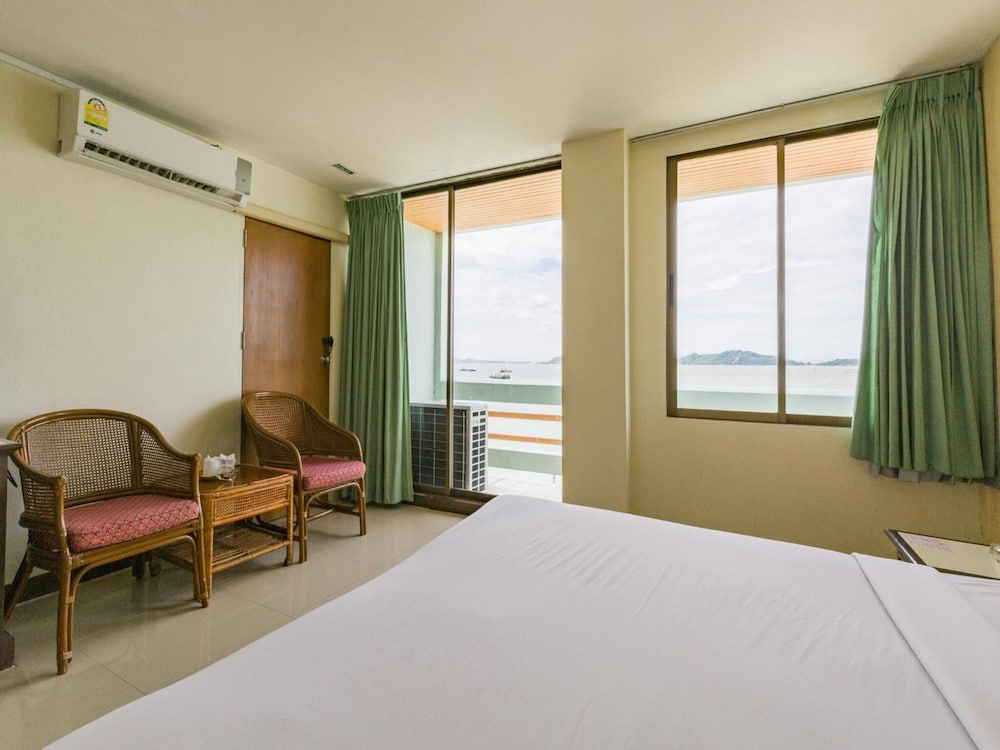 Lake Inn Hotel 16/55