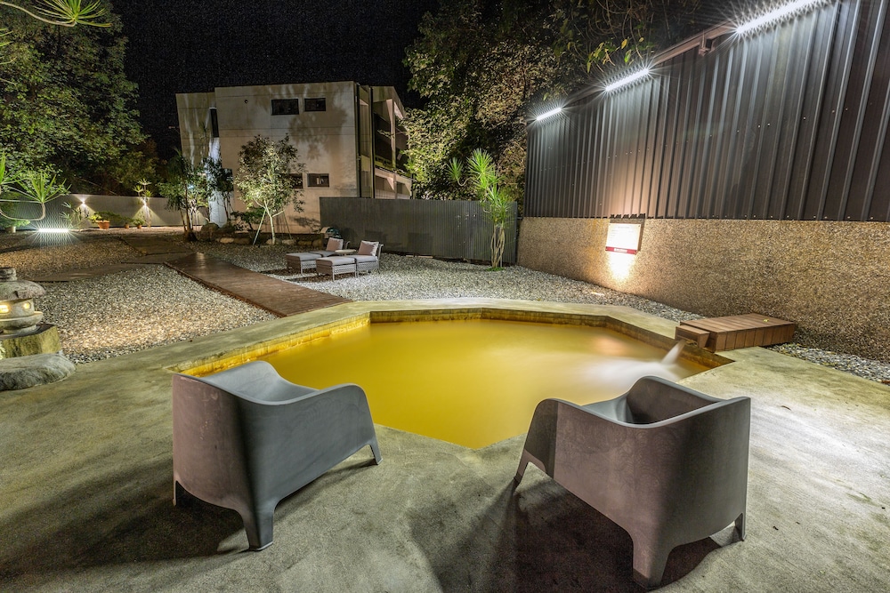 Ruisui Sunshine Hot Spring B&B 33/35