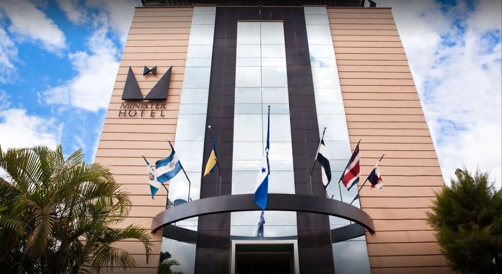 Minister Business Hotel 3/48