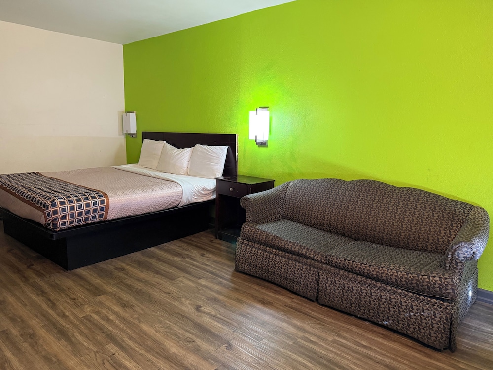 Budgetel Inn and Suites Fort Gordon Augusta 27/50