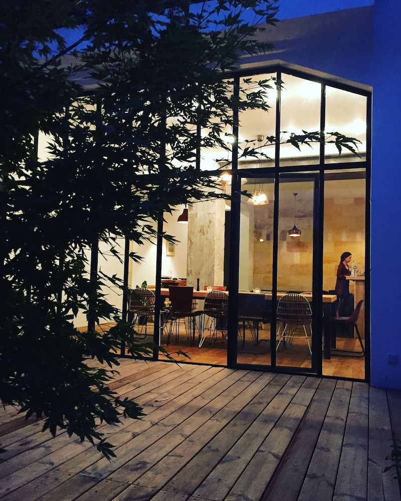 Casa Blanca B&B 24/50