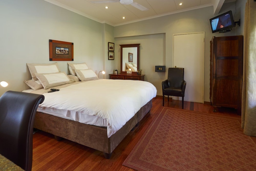 Ten Stirling B&B 5/16