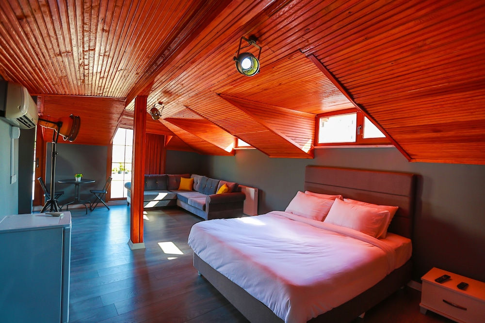 penthouse, terrace