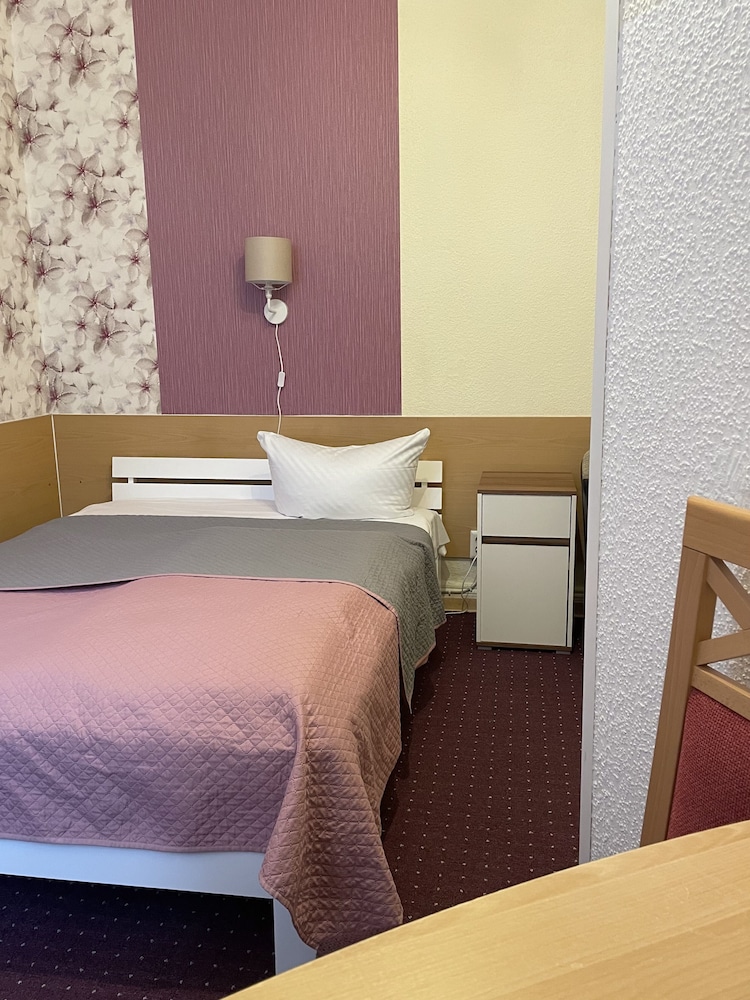 Castell Hotel 28/49