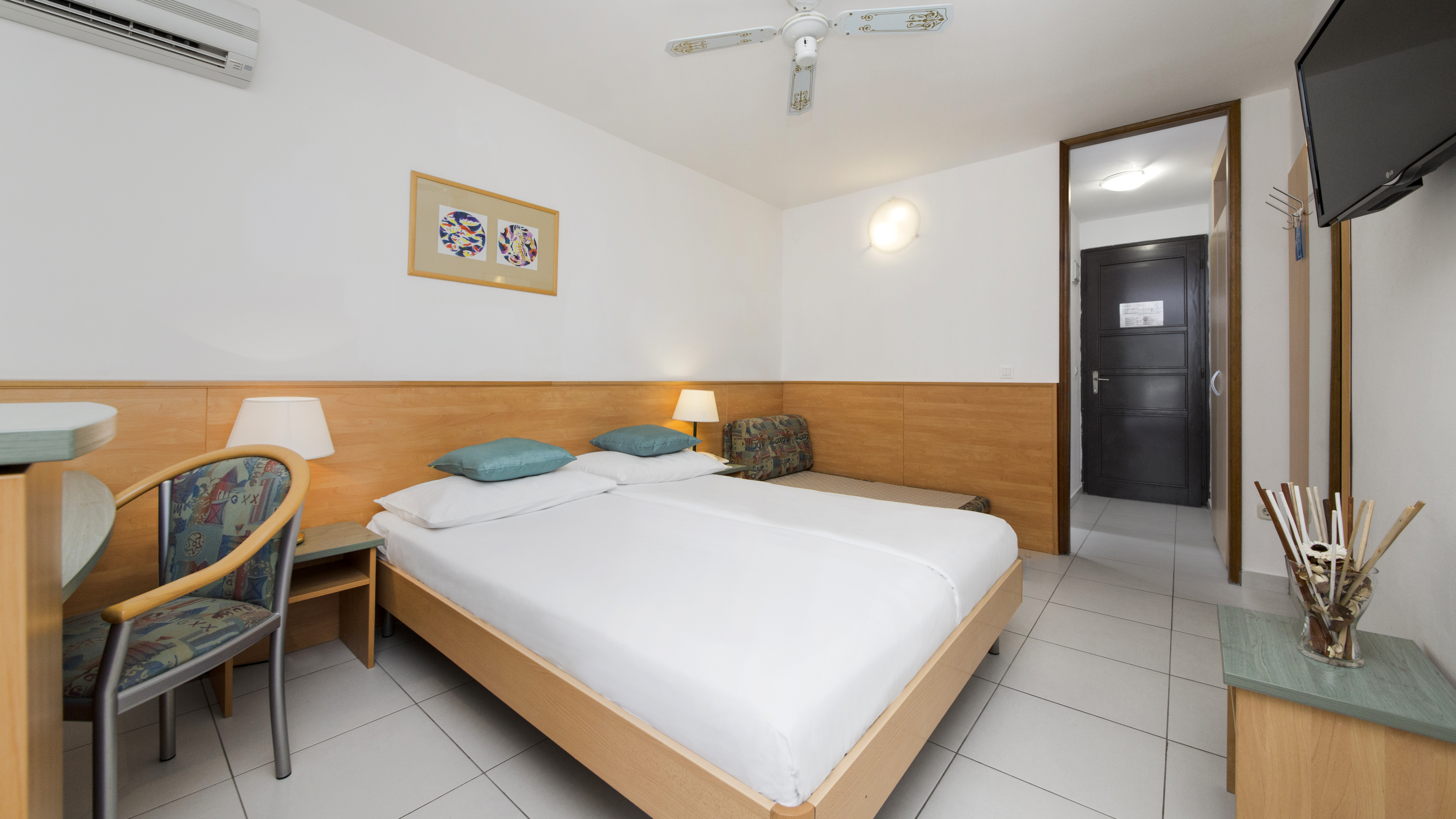 Standard, Double Bed, Sea Side, Balcony, Annex