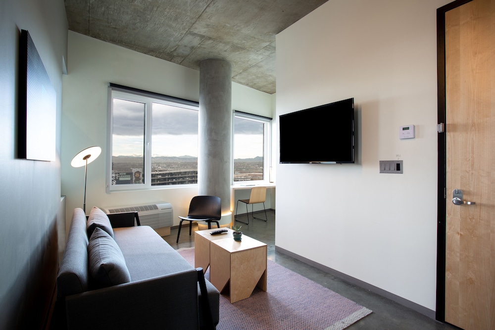 The Source Hotel 54/63