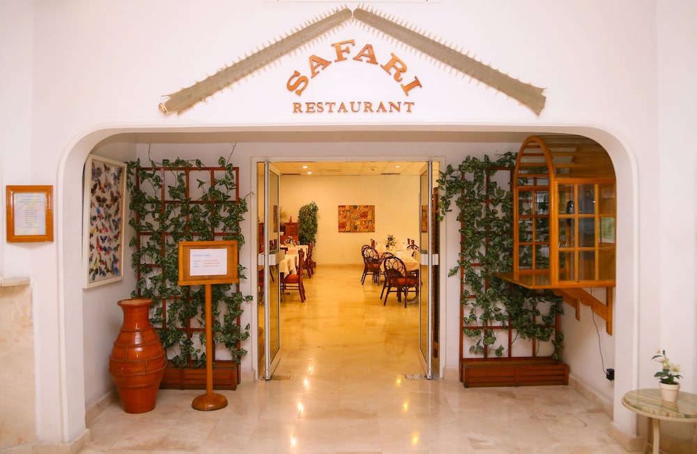 Fujairah Hotel and Resort 2/33