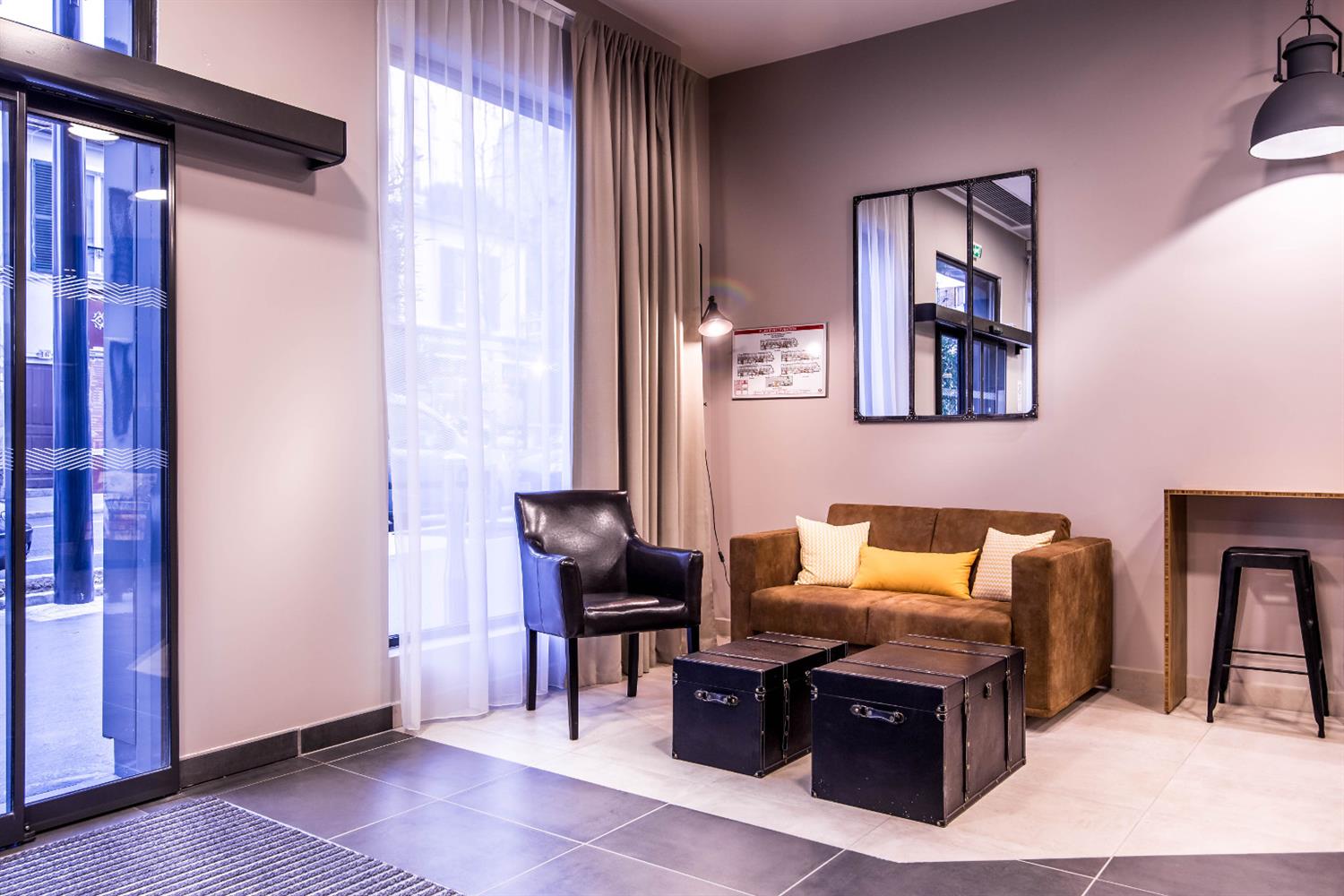 Best Western Plus Suitcase Paris La Defense 18/23
