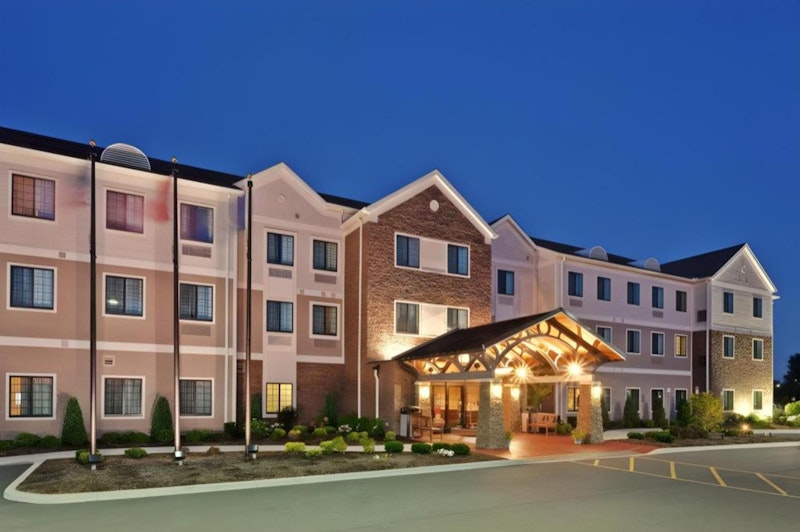 Staybridge Suites Williamsville Buffalo by IHG 2/65