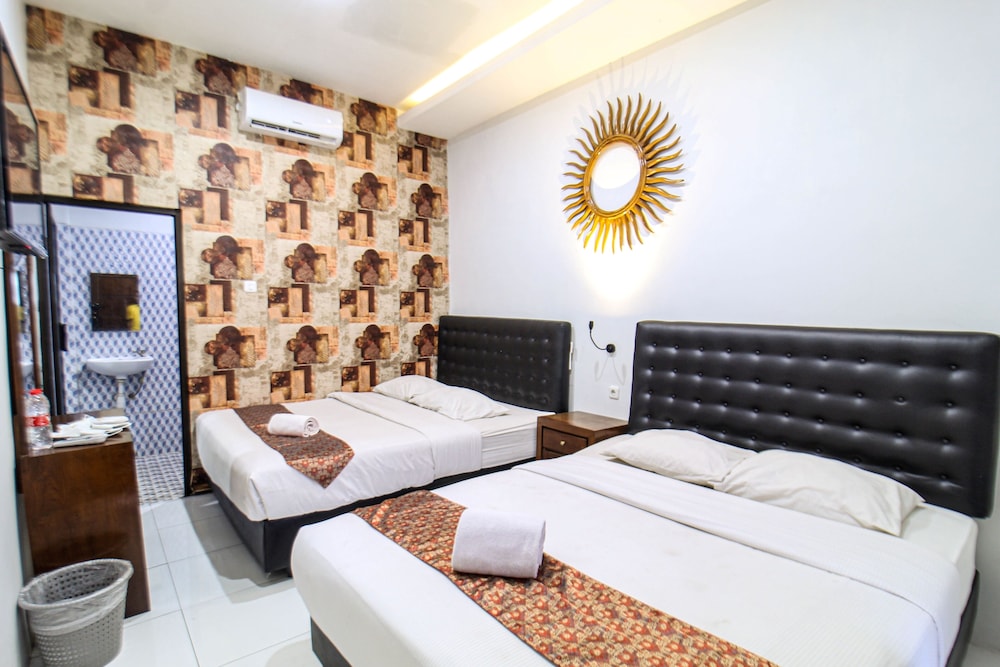 Bwalk Hotel Malang 33/50