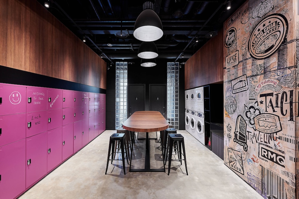 Moxy Taichung 11/42