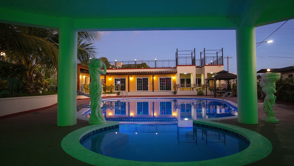Beach Garden Hotel And Apartment 42/50