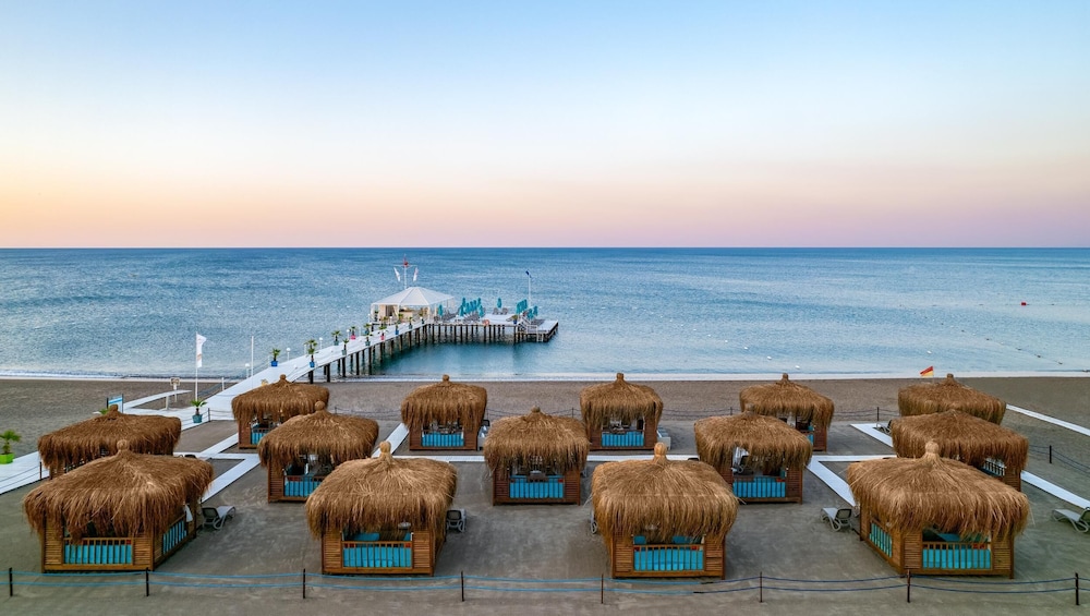 Concorde De Luxe Resort - Prive Ultra All Inclusive 66/69
