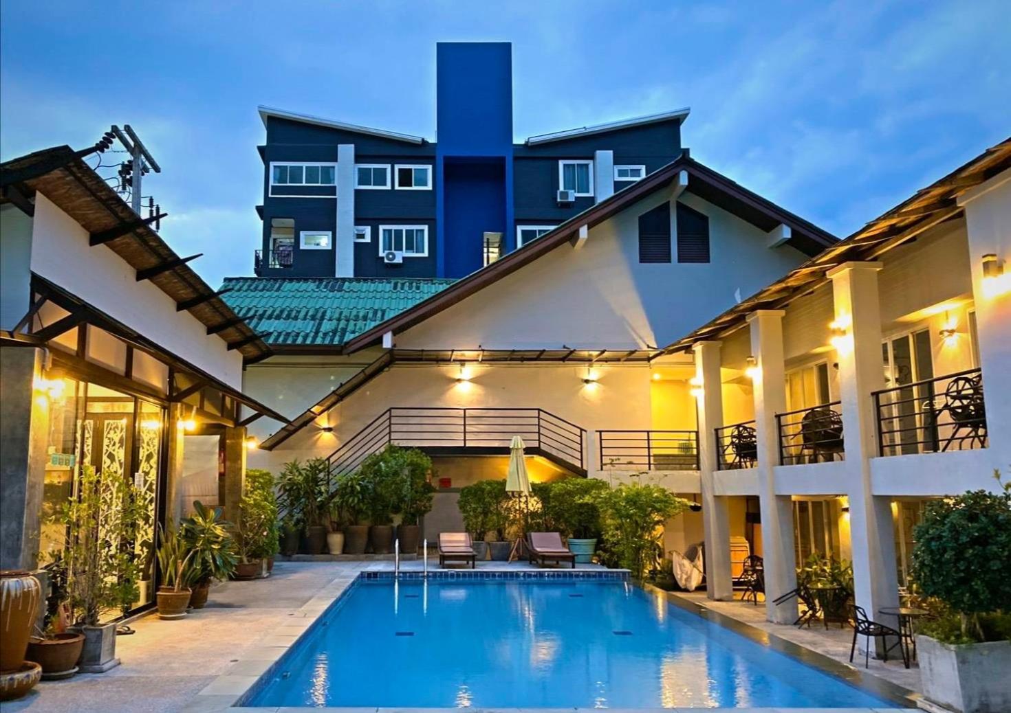Zen Rooms Nanai Phuket 8/79