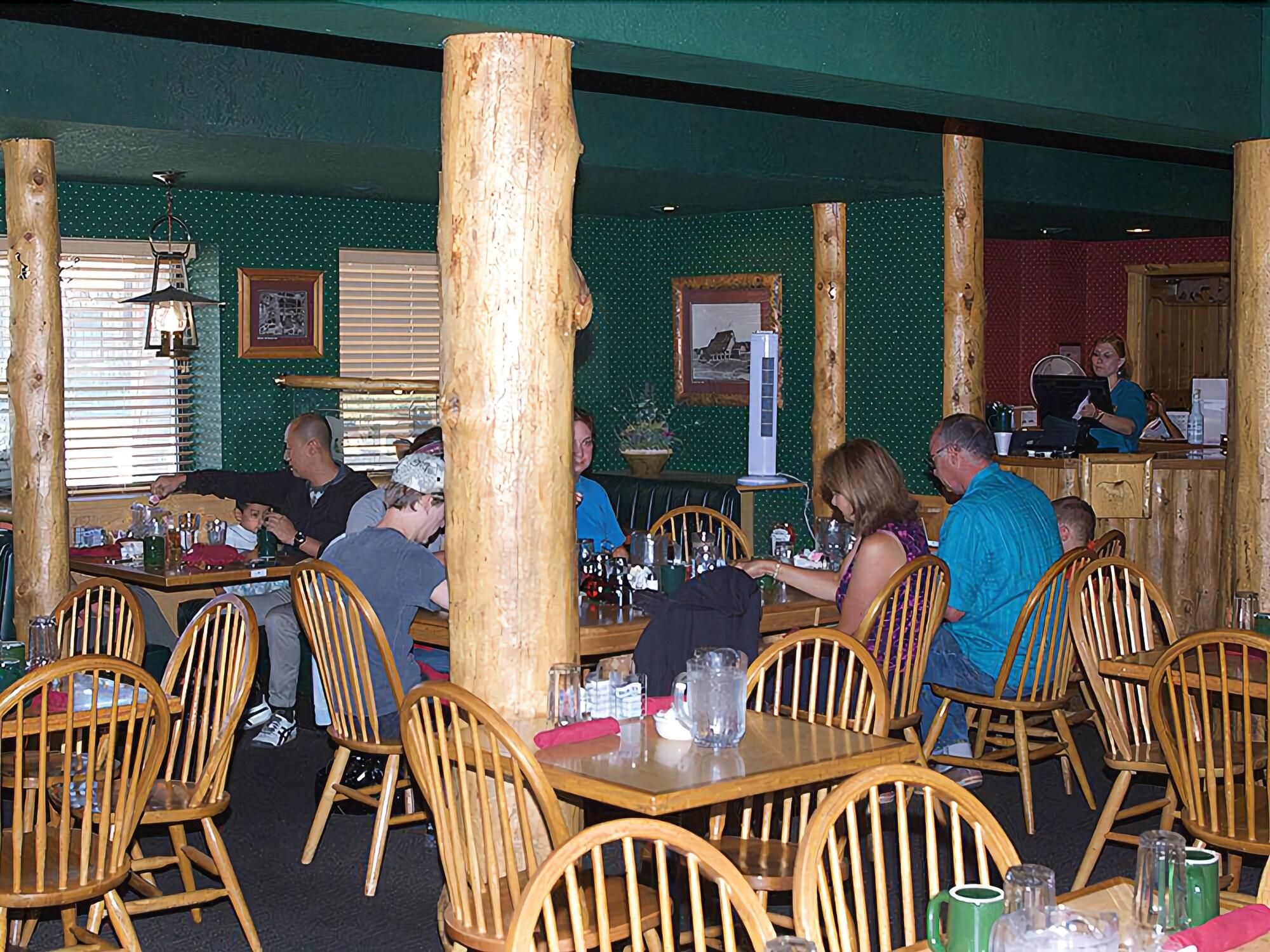 Three Bear Lodge 12/21