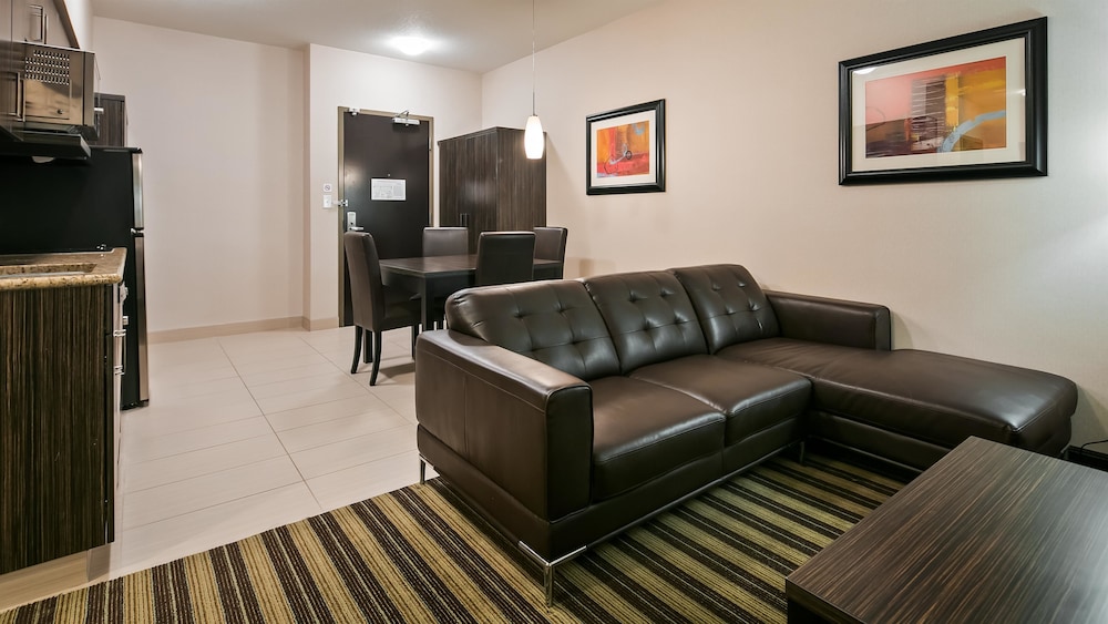 Best Western Plus Drayton Valley All Suites 31/41