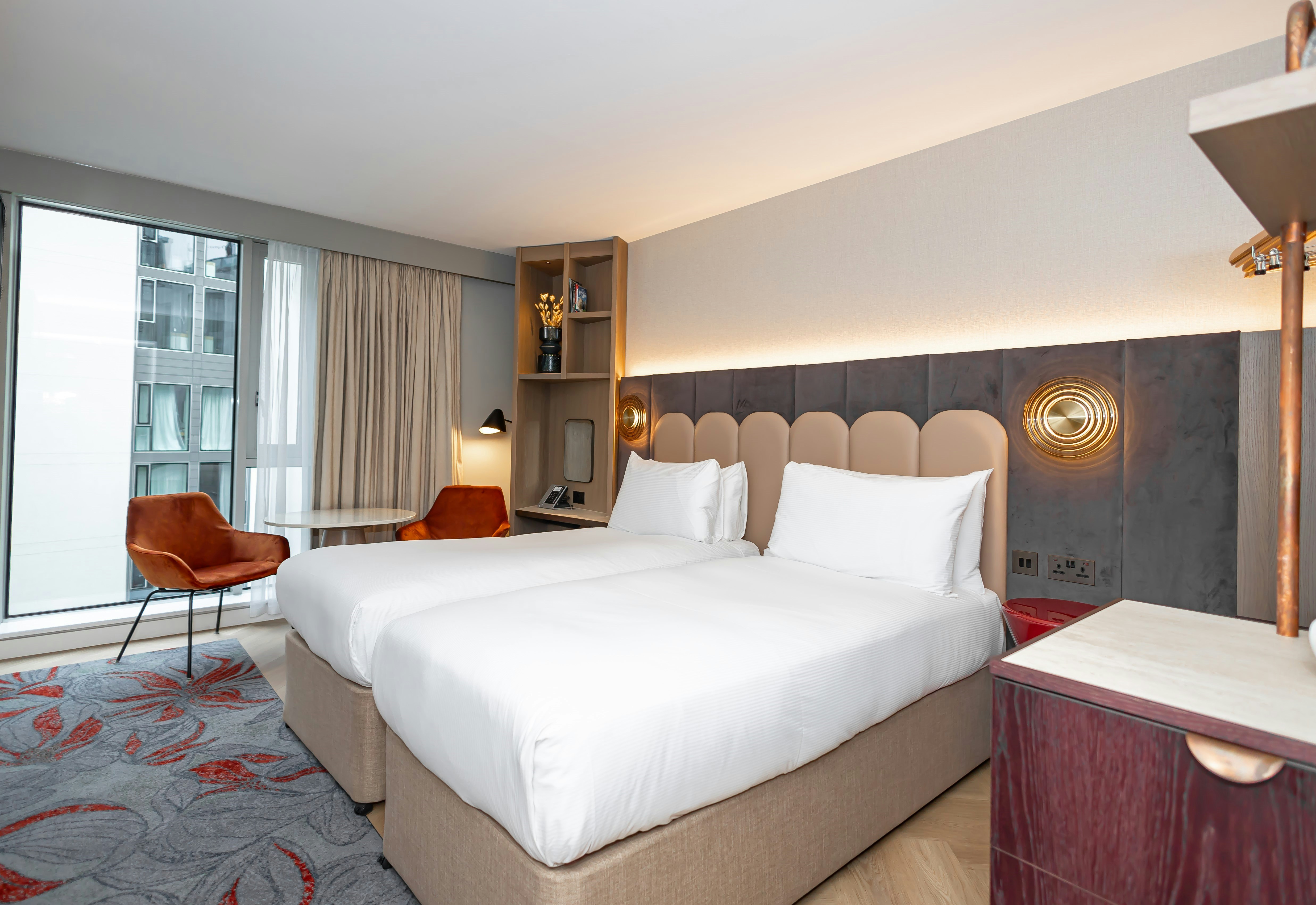 Tower, Executive, Twin Beds