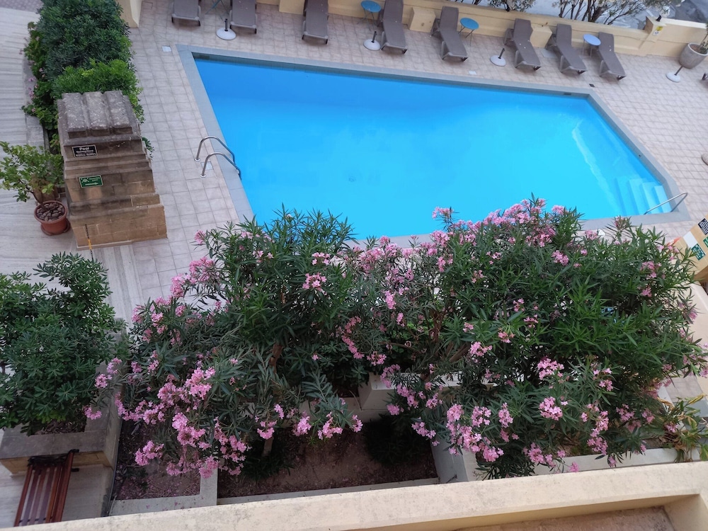 Il Palazzin Hotel 9/65