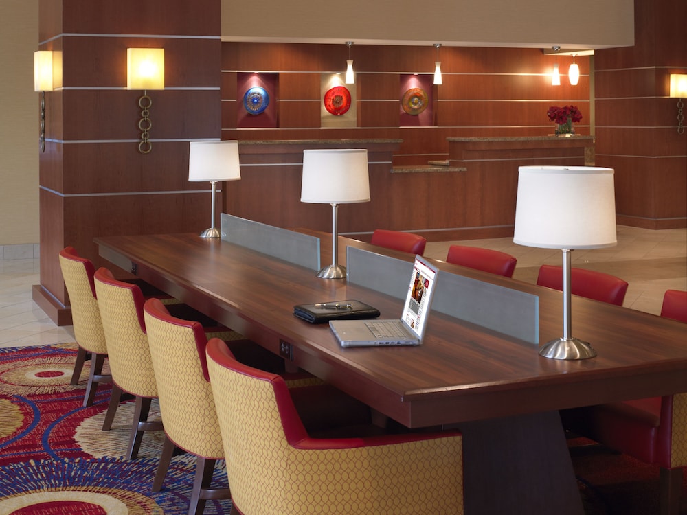 Wyndham Cleveland Airport 29/36
