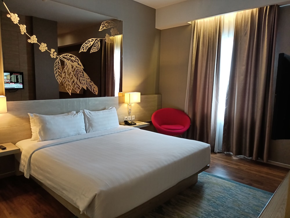 The Melio Enim Hotel 6/17