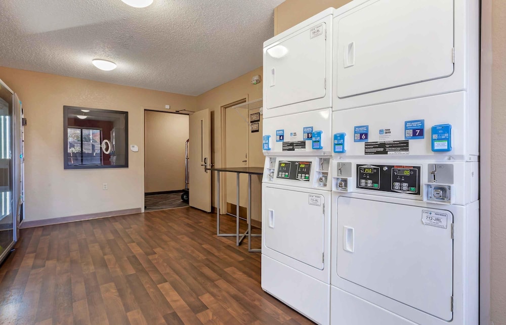 Extended Stay America - Rockford - State Street 12/54