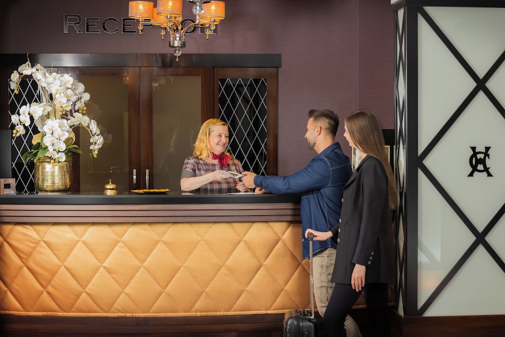 Carlton Hotel Buda Castle 13/64
