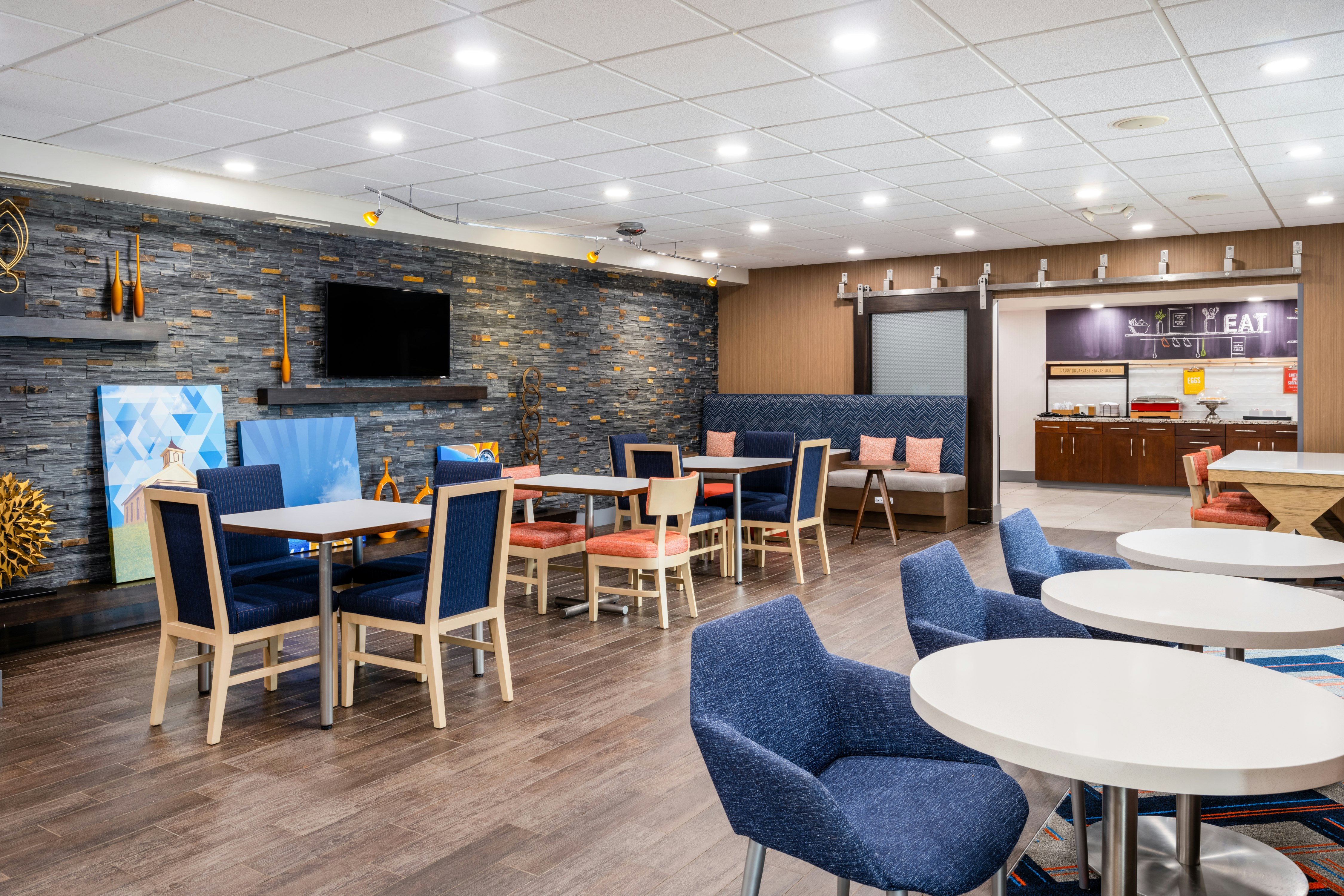 Hampton Inn Auburn 35/40