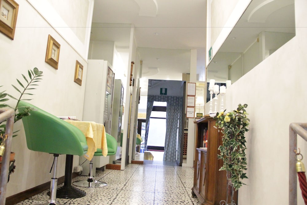 Hotel Del Sud 26/35