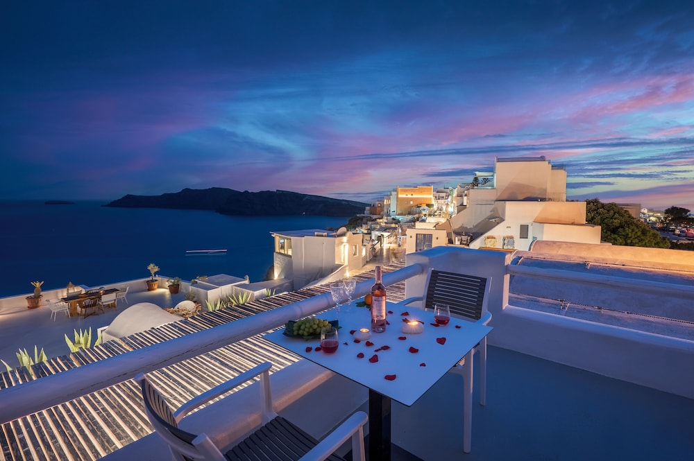 Diamond Luxury Suites 2/50